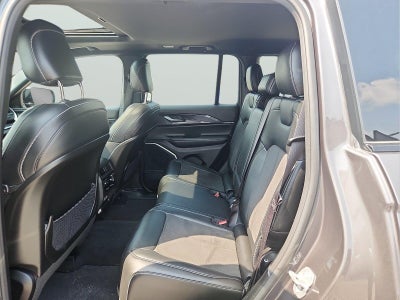 2022 Jeep Grand Cherokee Altitude