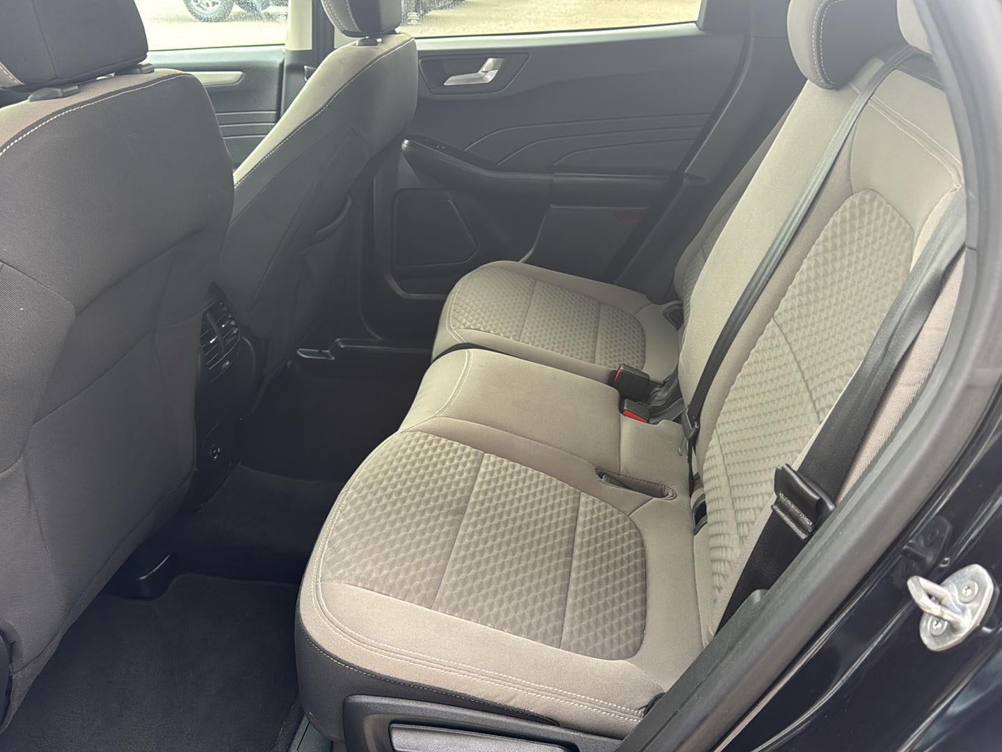 2021 Ford Escape SE Hybrid