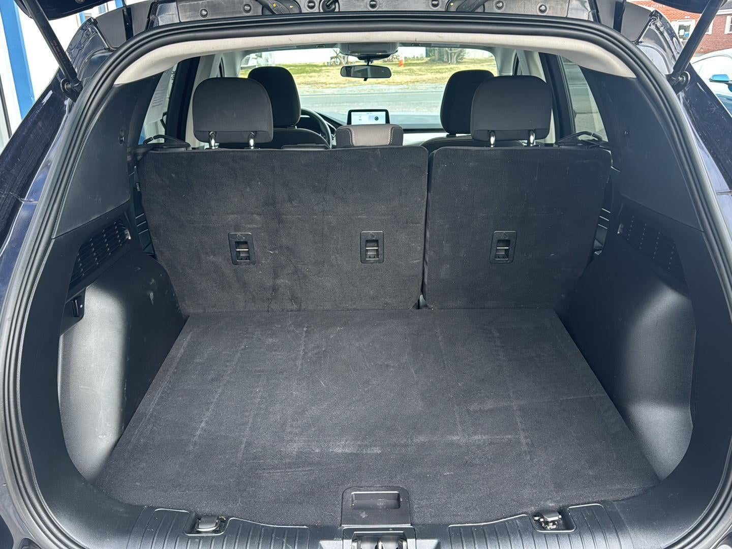 2021 Ford Escape SE Hybrid