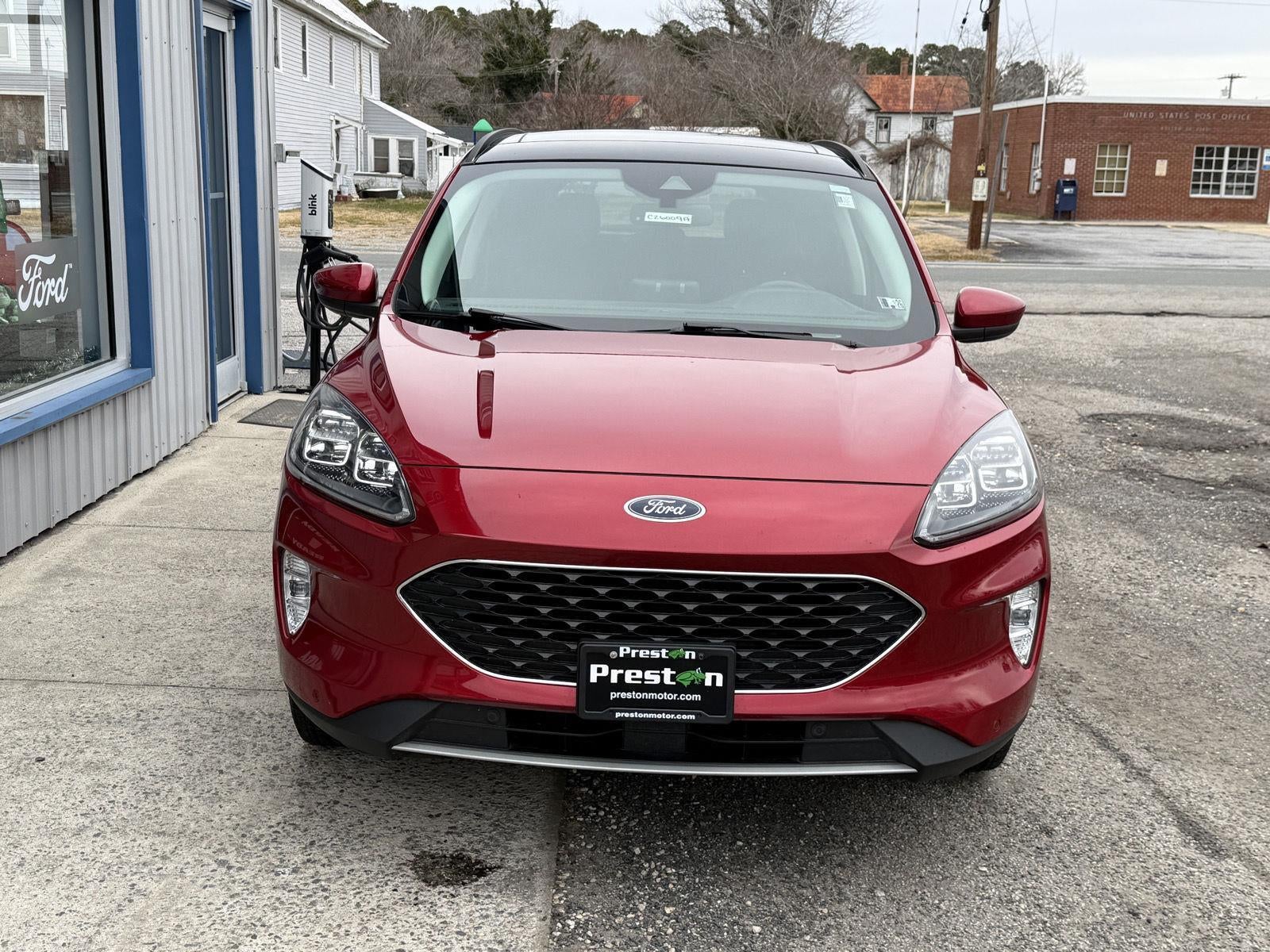2021 Ford Escape Hybrid Titanium