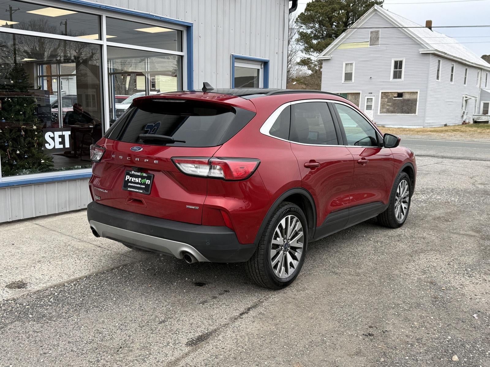 2021 Ford Escape Hybrid Titanium