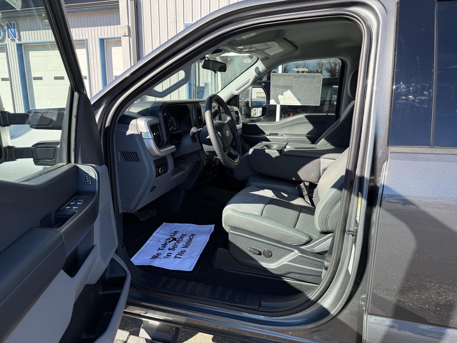 2026 Ford Super Duty F-250 XLT