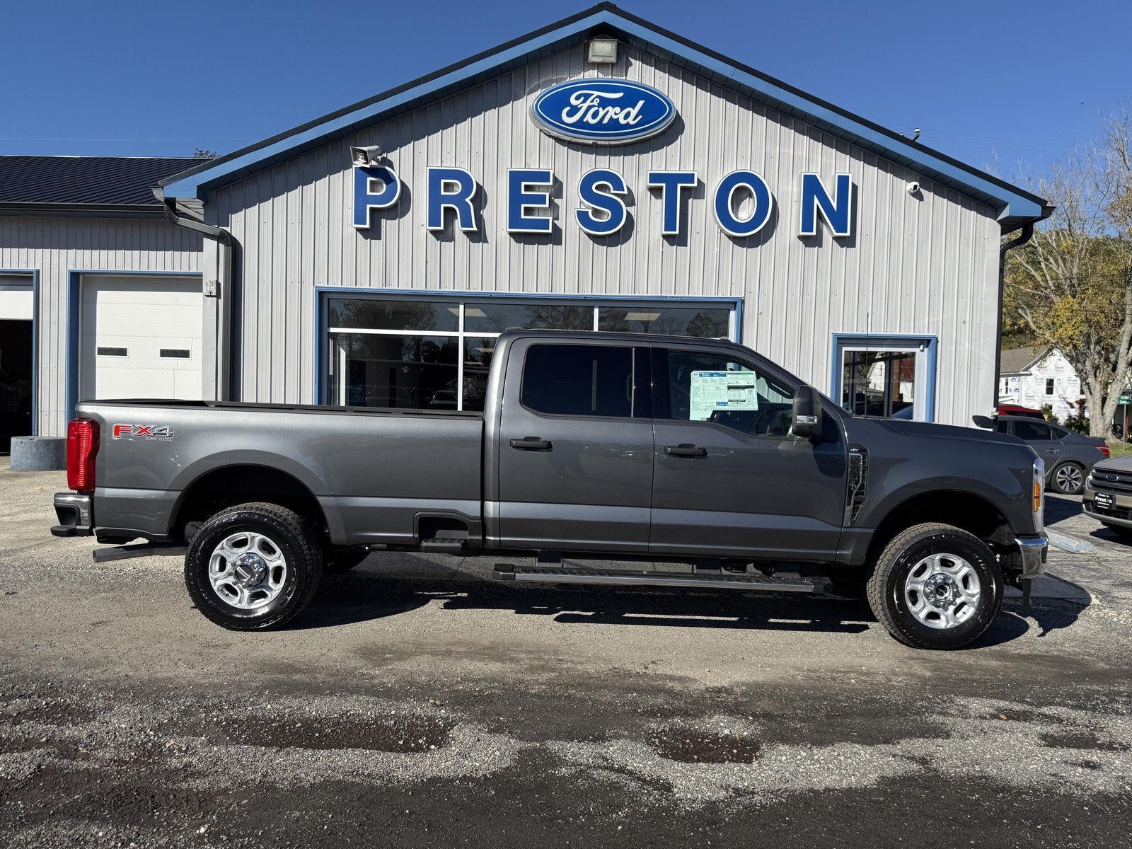 2026 Ford Super Duty F-250 XLT