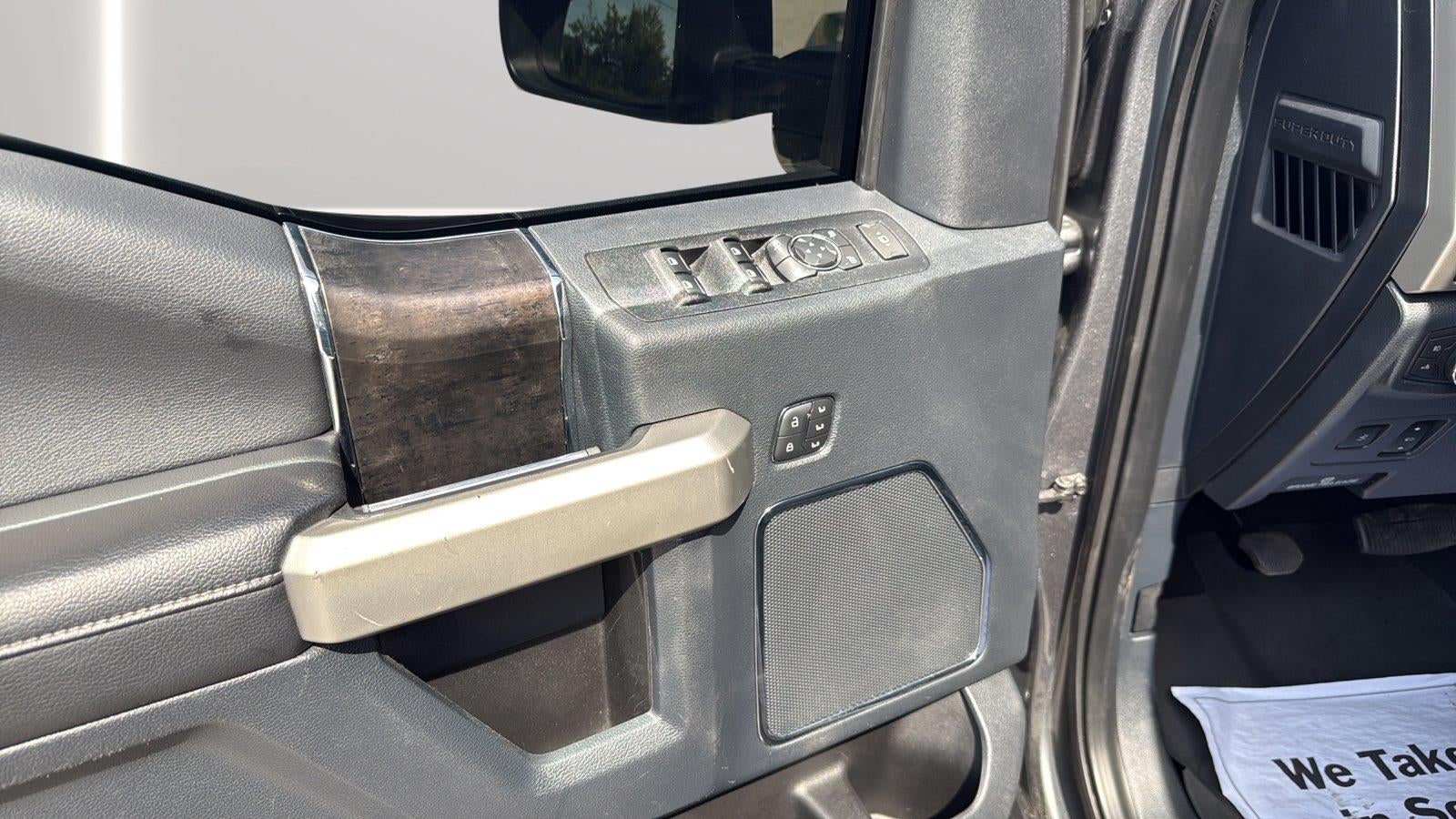 2022 Ford Super Duty F-250 Lariat