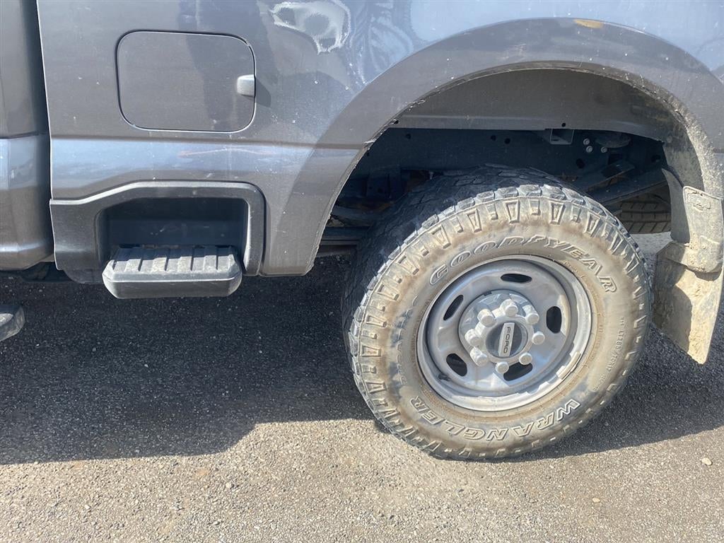 2024 Ford Super Duty F-350 SRW XL