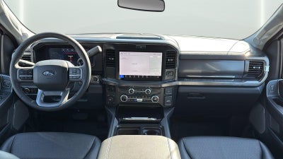 2027 Ford Super Duty F-350 Lariat