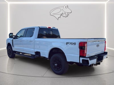 2027 Ford Super Duty F-350 Lariat