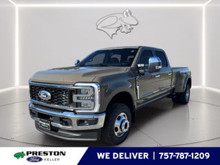 2027 Ford Super Duty F-350 DRW Lariat