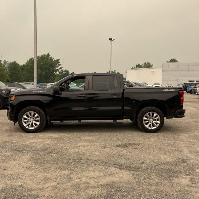 2022 Chevrolet Silverado 1500 Custom