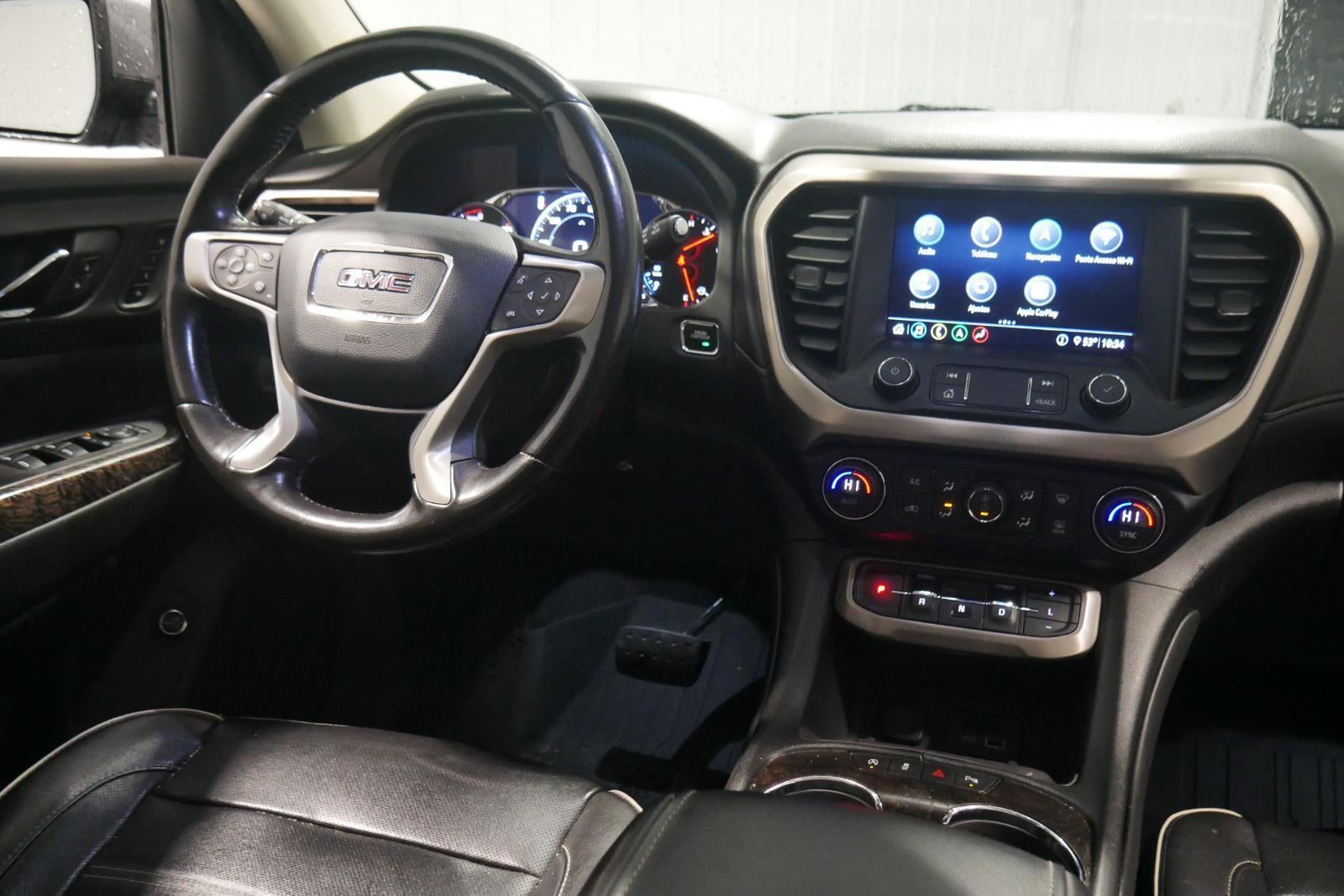 2020 GMC Acadia Denali