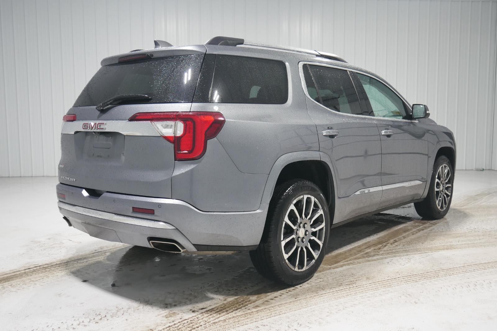 2020 GMC Acadia Denali