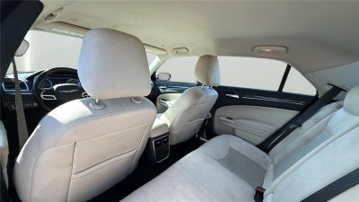 2022 Chrysler 300 Touring