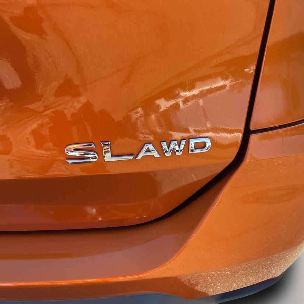 2017 Nissan ROGUE SL