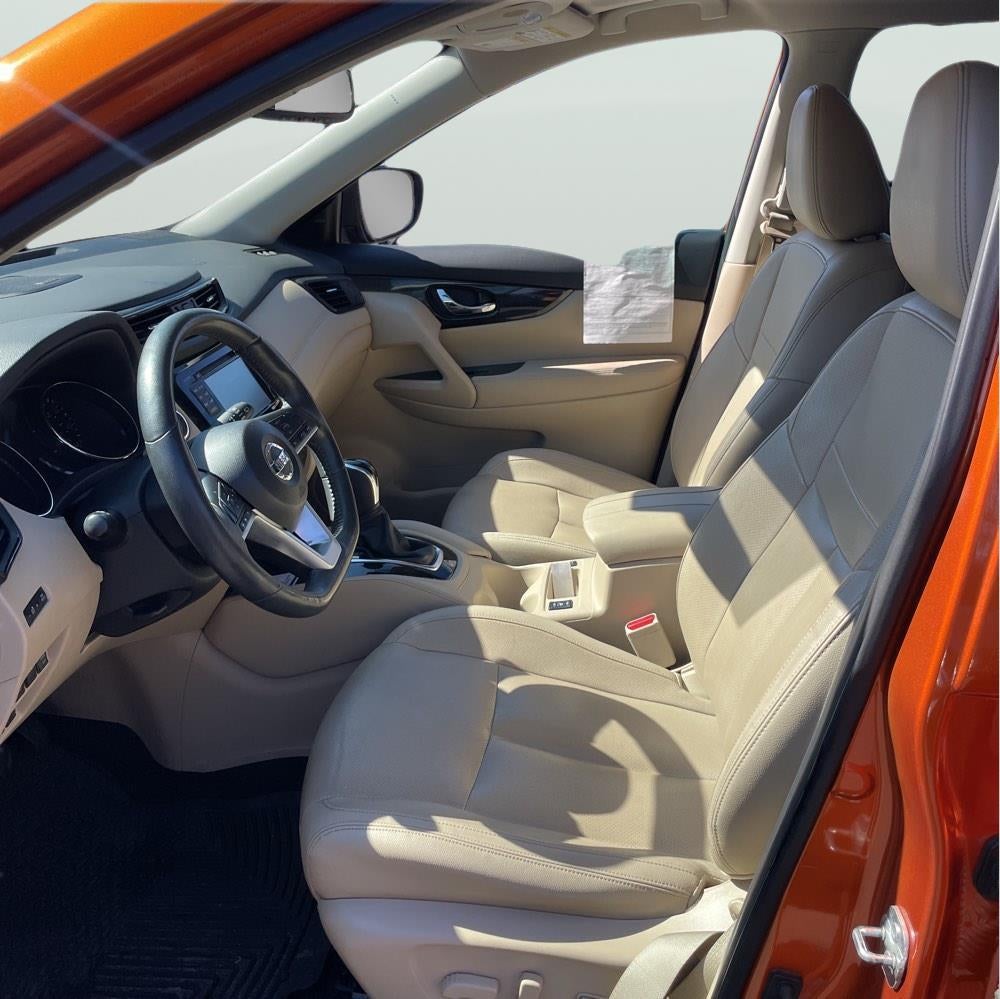 2017 Nissan ROGUE SL