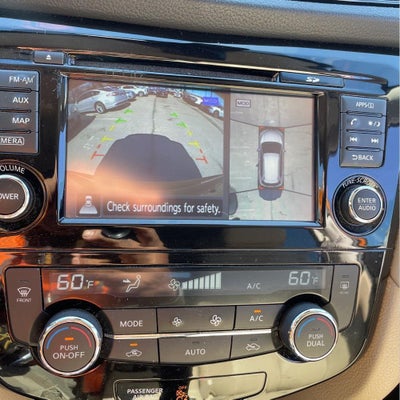 2017 Nissan ROGUE SL