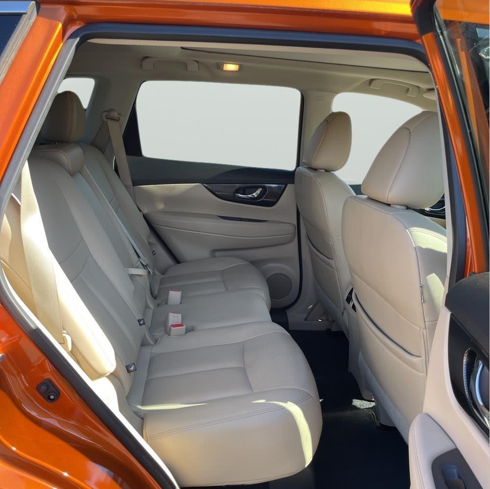 2017 Nissan ROGUE SL