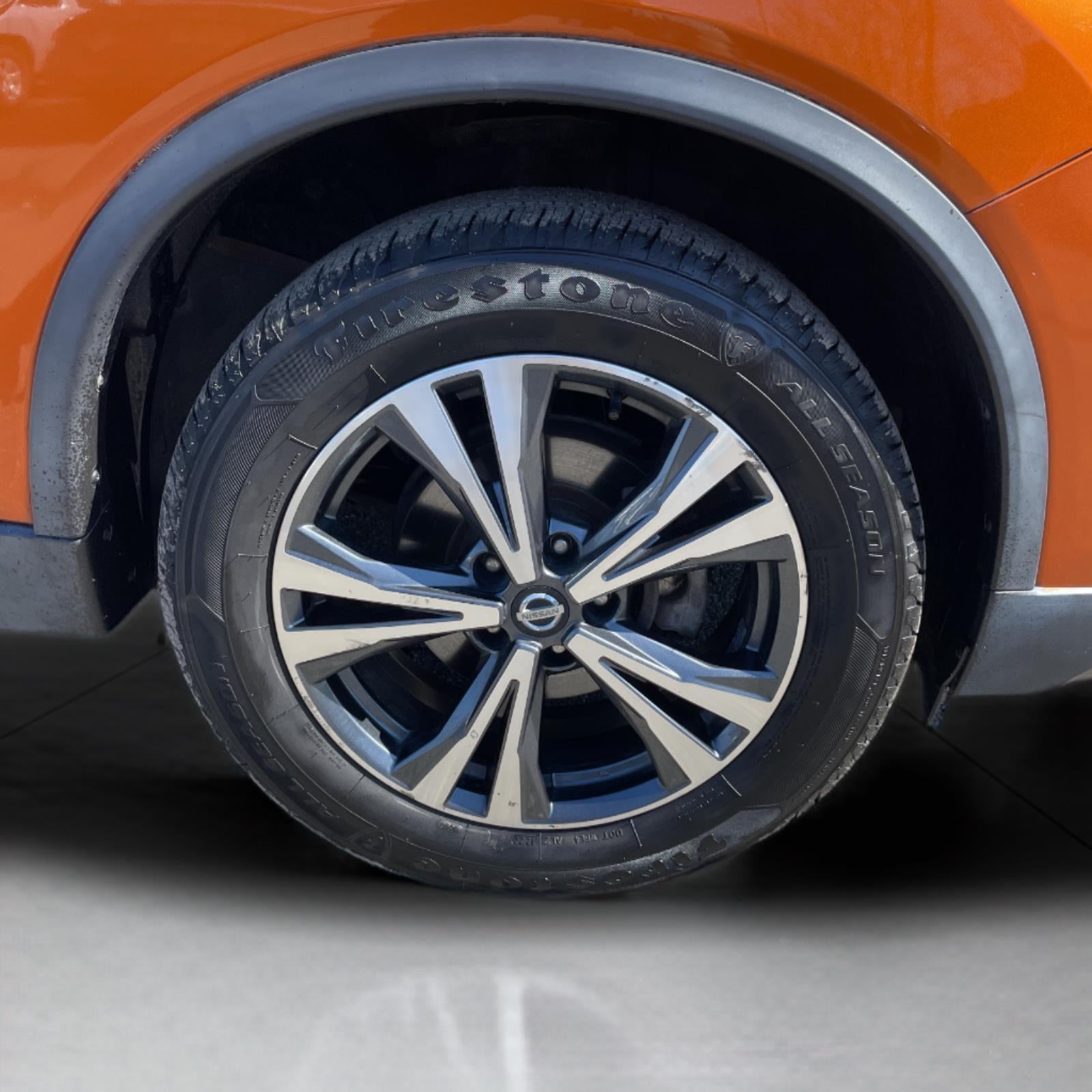 2017 Nissan ROGUE SL