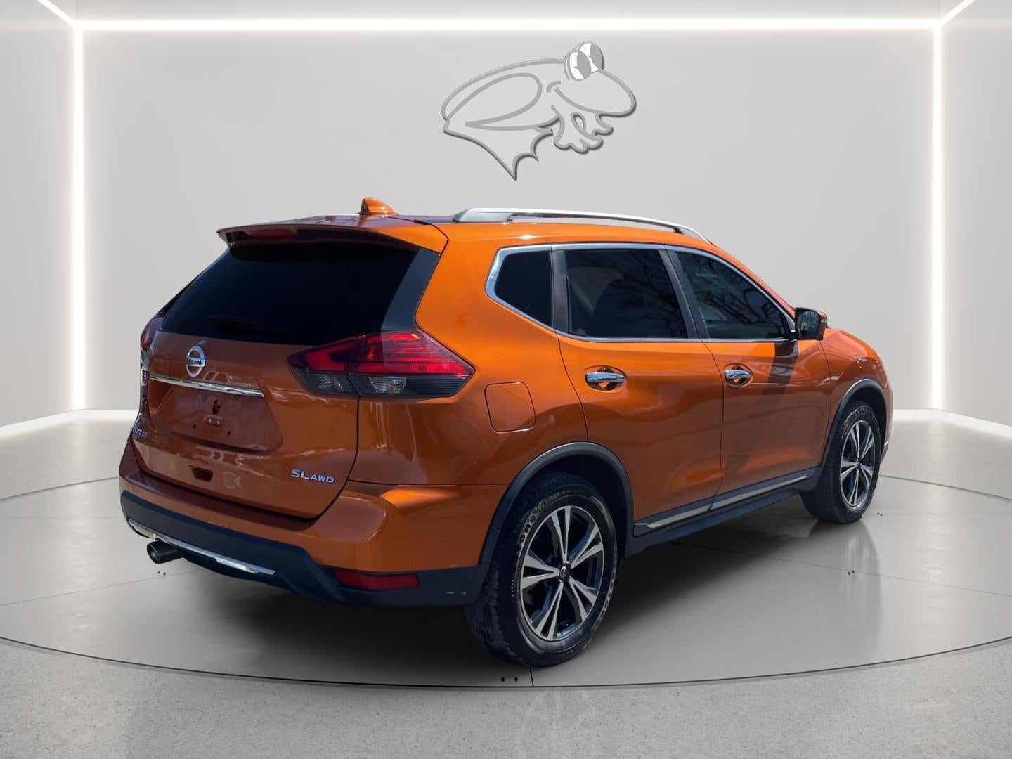 2017 Nissan ROGUE SL