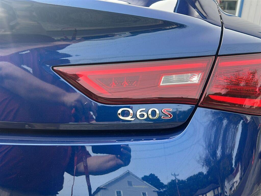 2019 INFINITI Q60 RED SPORT 400