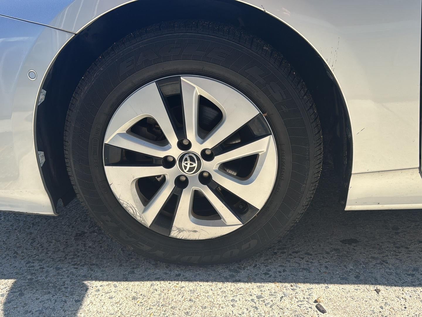 2017 Toyota Prius Two