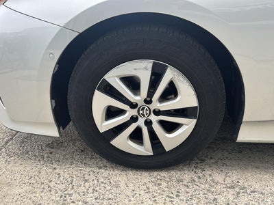 2017 Toyota Prius Two