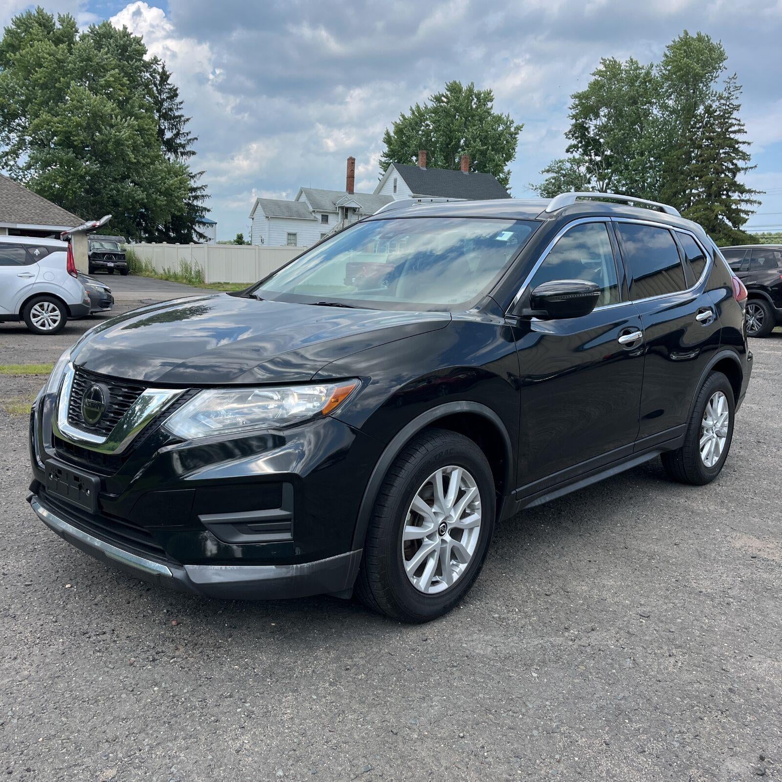 2020 Nissan Rogue SV